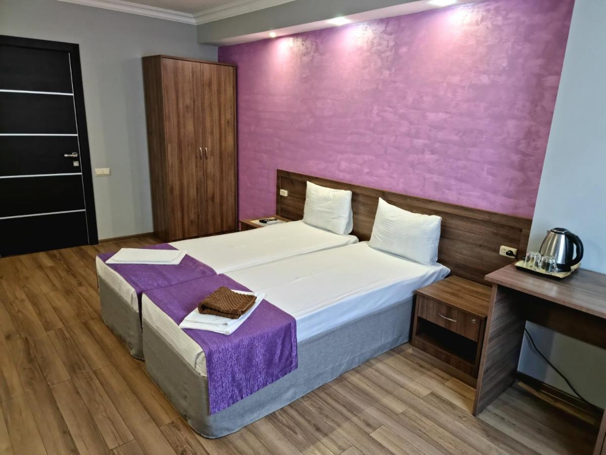 Nobi Guest House Gagra Dış mekan fotoğraf
