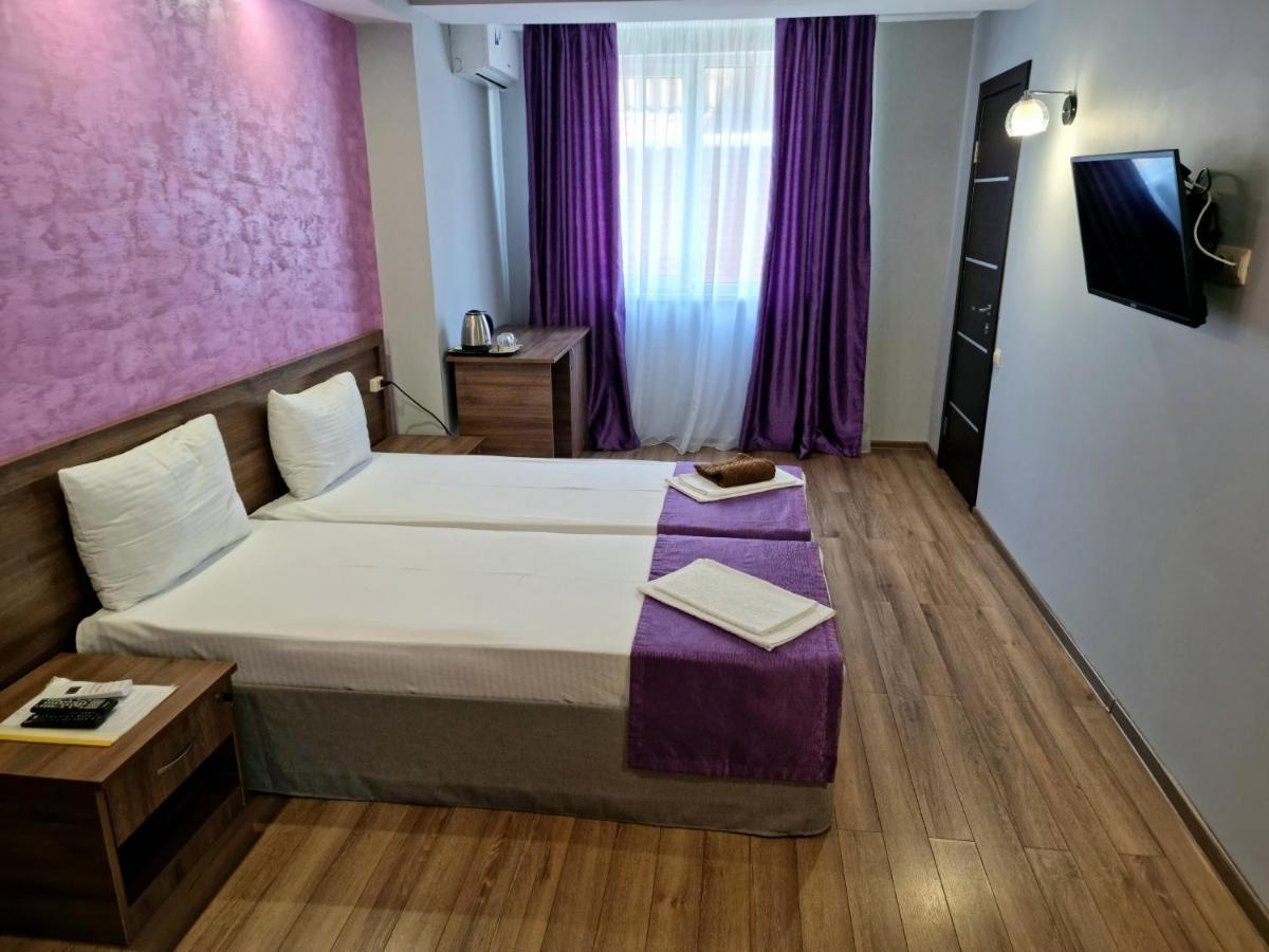 Nobi Guest House Gagra Dış mekan fotoğraf