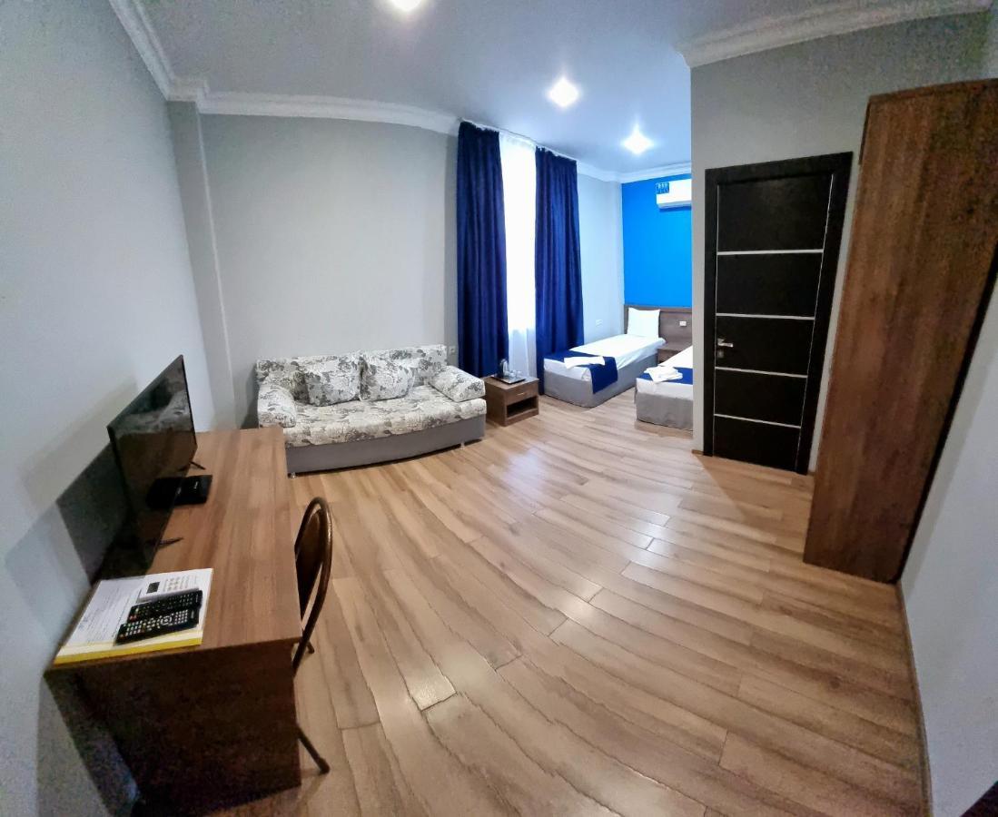 Nobi Guest House Gagra Dış mekan fotoğraf